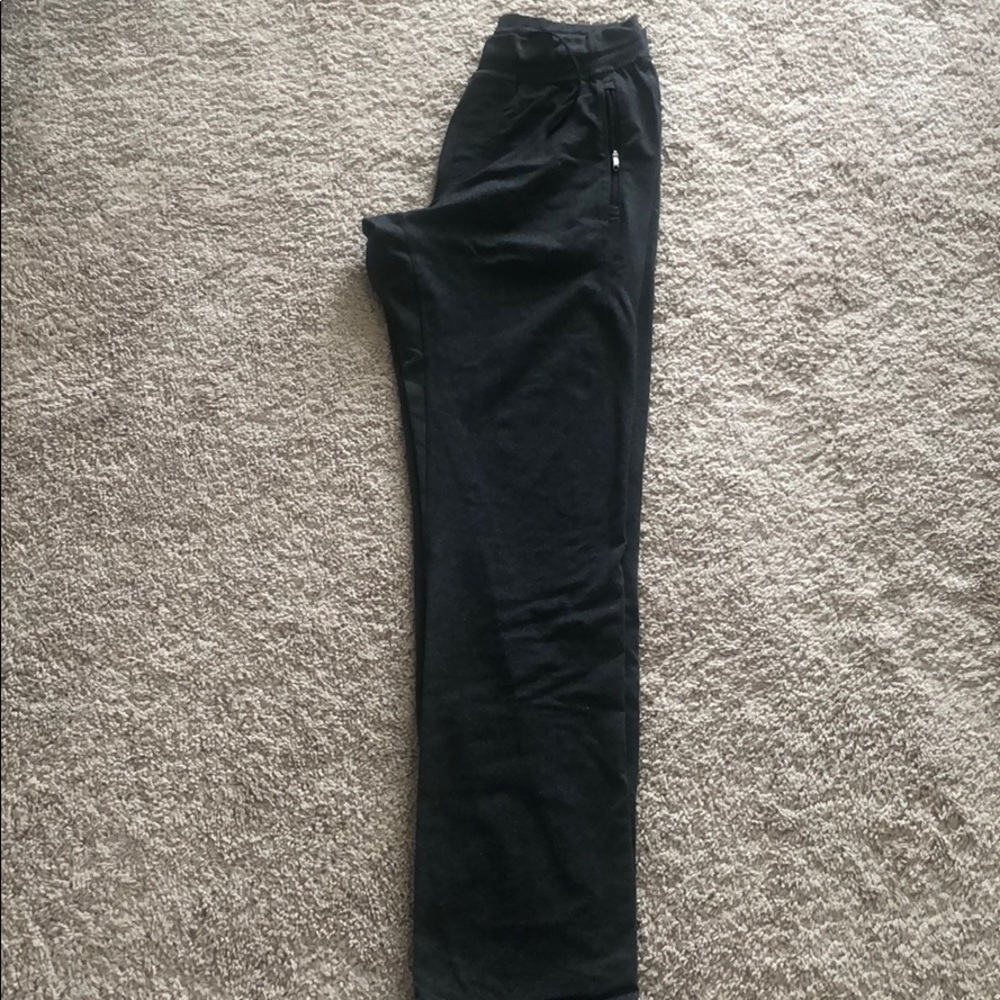Lulu lemon sweats